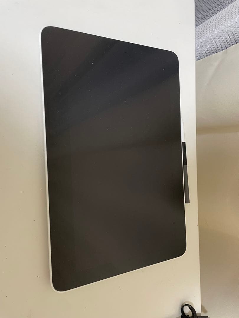 Wacom One 13 touch ペンタブレット本体　周辺機器　DTH134