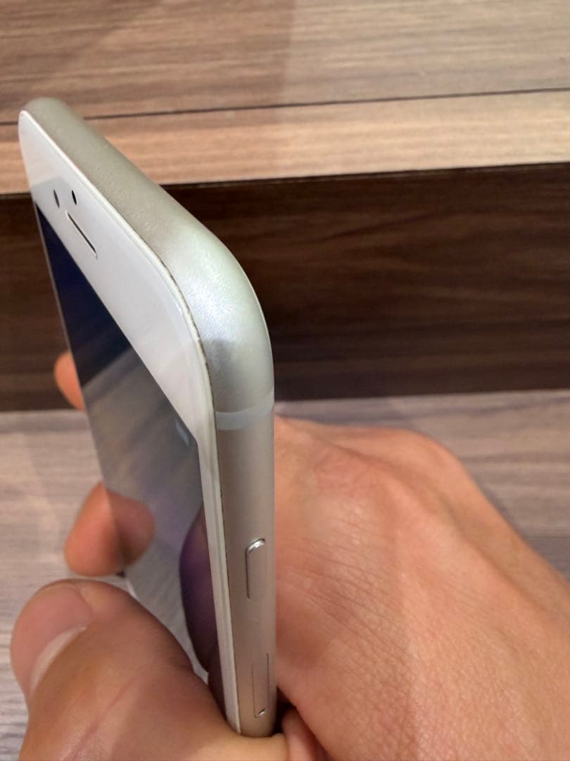 Apple iPhone シルバー 本体