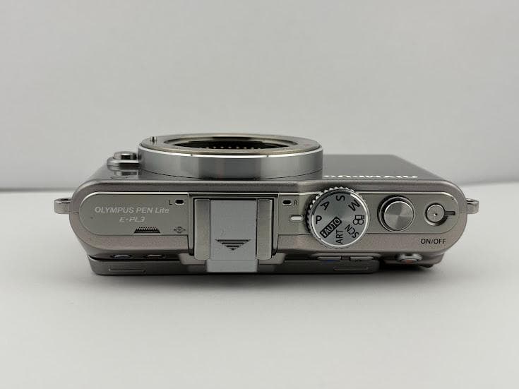★極上品★オリンパス OLYMPUS PEN Lite E-PL3 シルバー
