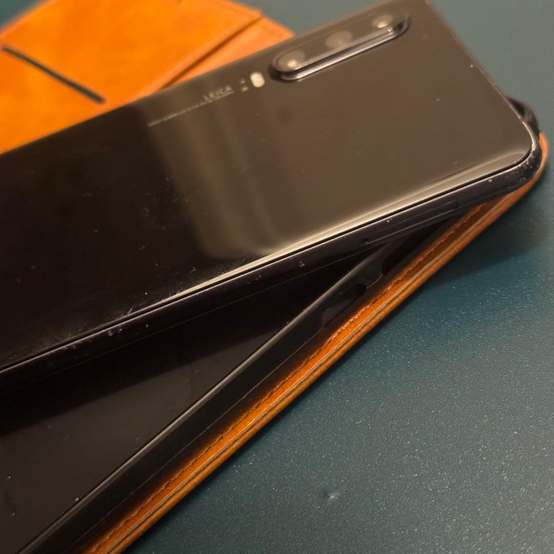 訳あり　レア　HUAWEI P30 黒　物理デュアルシム