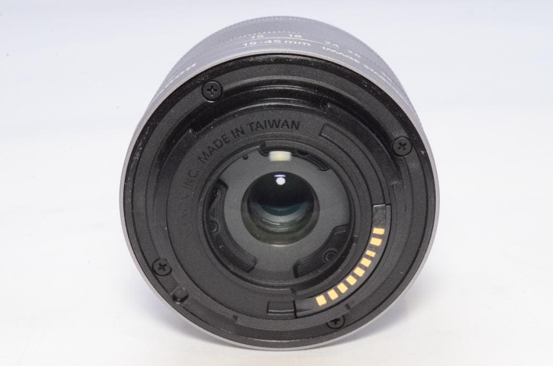 キャノンEOS M10ミラーレスレンズキット EF-M15-45IS STM