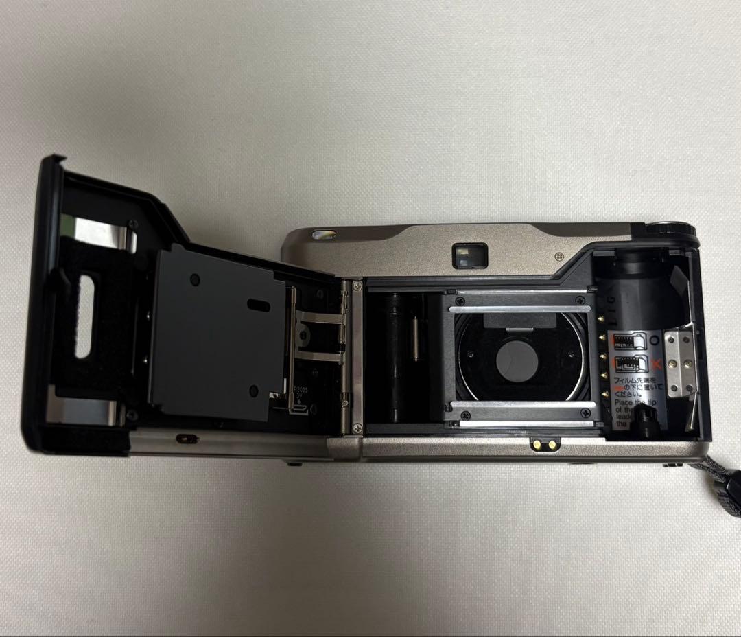 CONTAX T2 DATABACK チタンシルバー　コンタックス