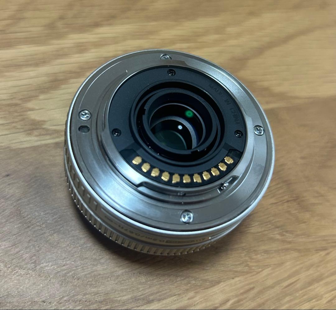 オリンパス M.ZUIKO DIGITAL 17mm F2.8 シルバー