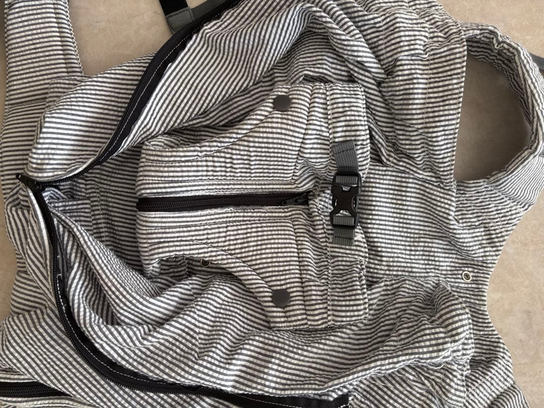 ウィーゴツイン　双子用　ストライプ　抱っこ紐・おんぶ紐