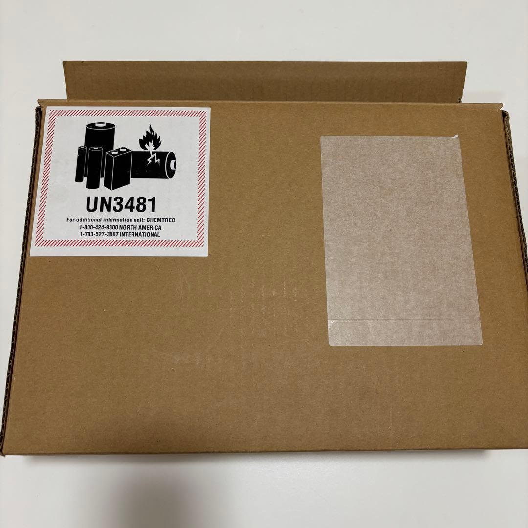 【新品未使用】MacBook Air 13.6-inch Model A2681