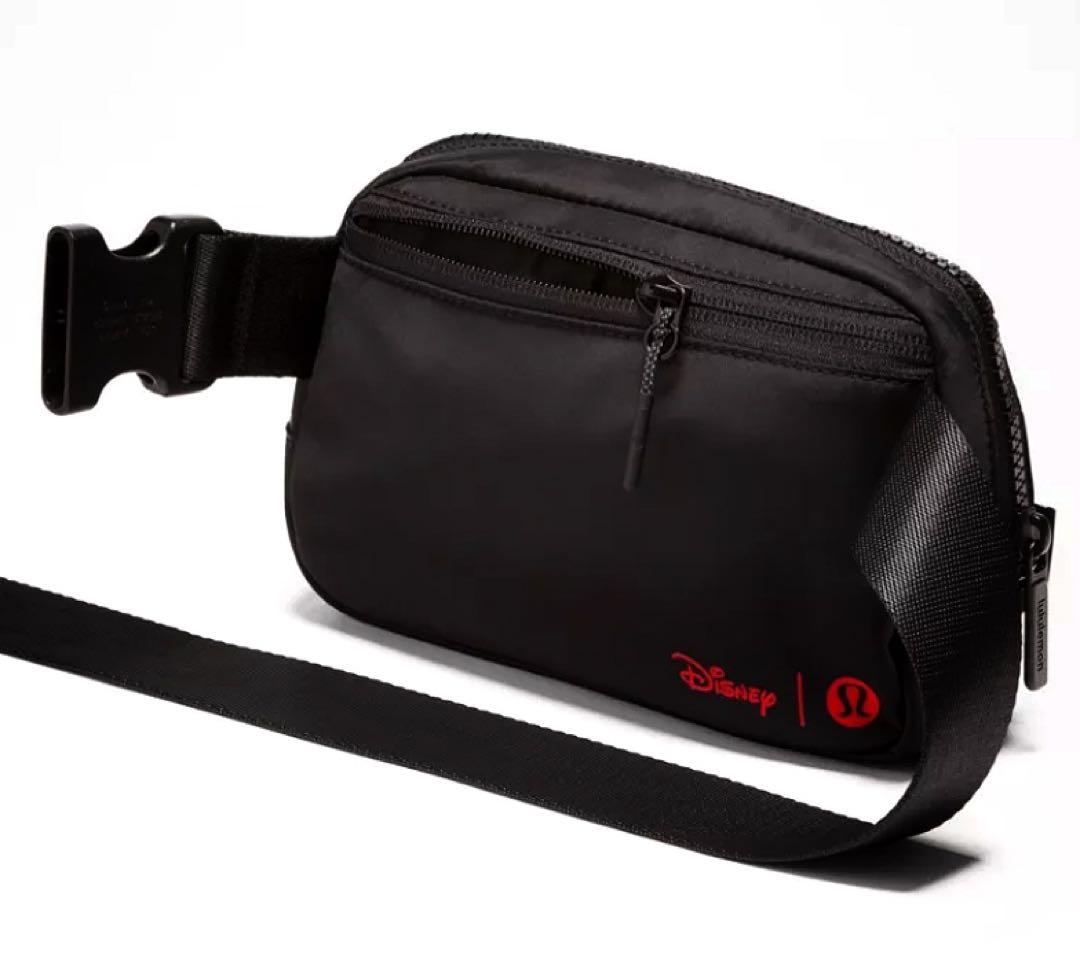 新品☆ディズニー×ルルレモン ベルトバッグ 1L ミッキー ウエストポーチ