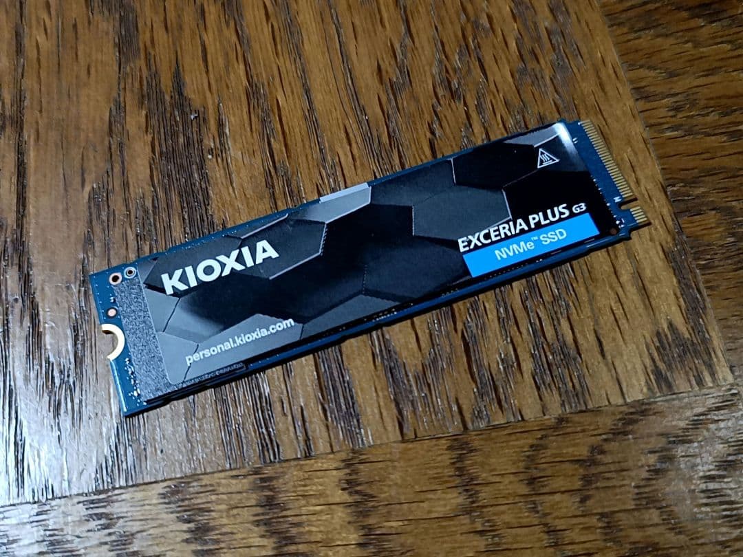 キオクシアSSD2TB EXCERIA PLUS G3 NVMe KIOXIA①