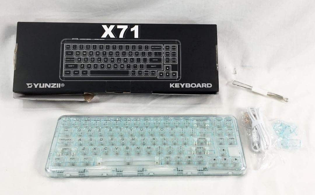 送料込み☆YUNZII☆X71☆メカニカルキーボード☆ワイヤレス☆透明/クリア☆