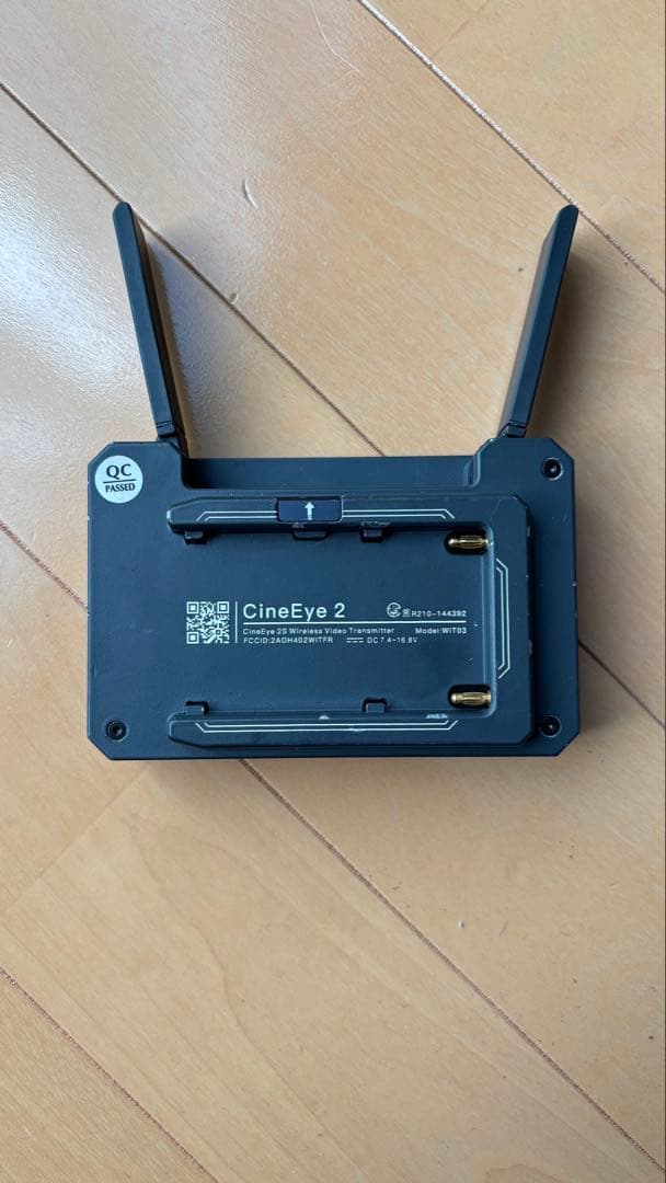 ビデオカメラ Accsoon cineeye2