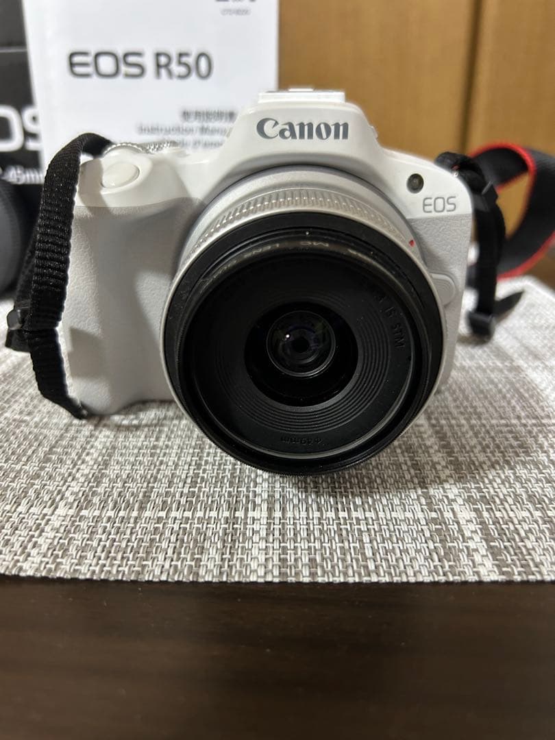Canon EOS R50 RF-S 18-45mmレンズキット