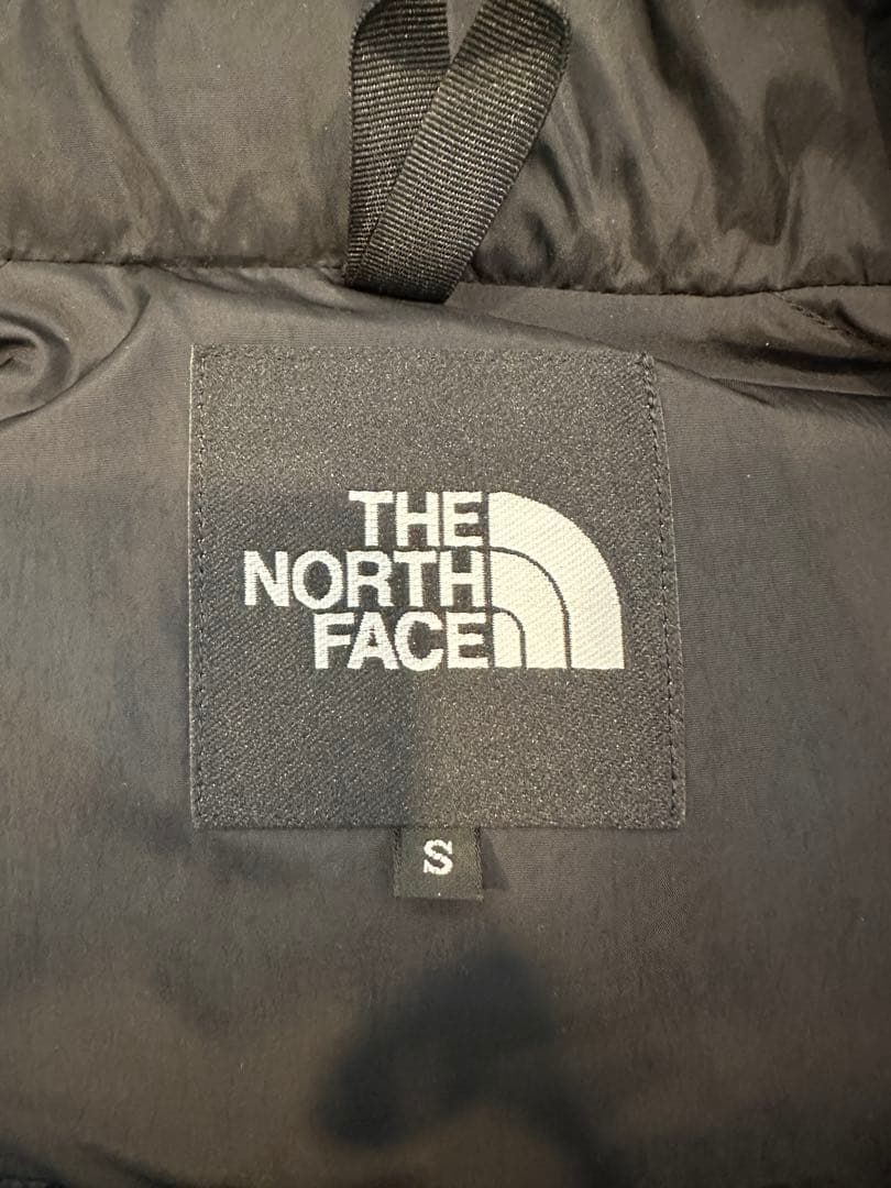 ノースフェイス ヌプシ　ブラック　ダウンジャケット ND92335 サイズS