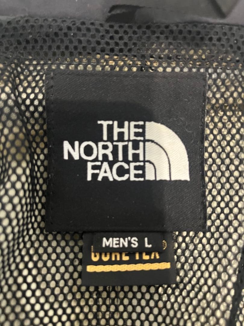 2/8(日)までの出品です。ザノースフェイスブラック マウンテンパーカー L
