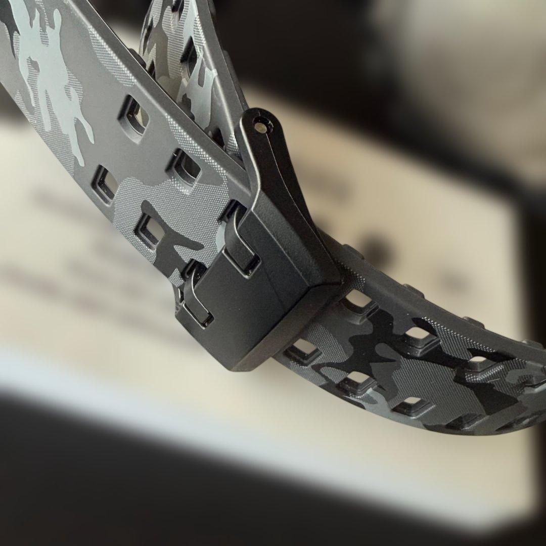 CASIO G-SHOCK Gショック GA-700CM-8A 海外モデル