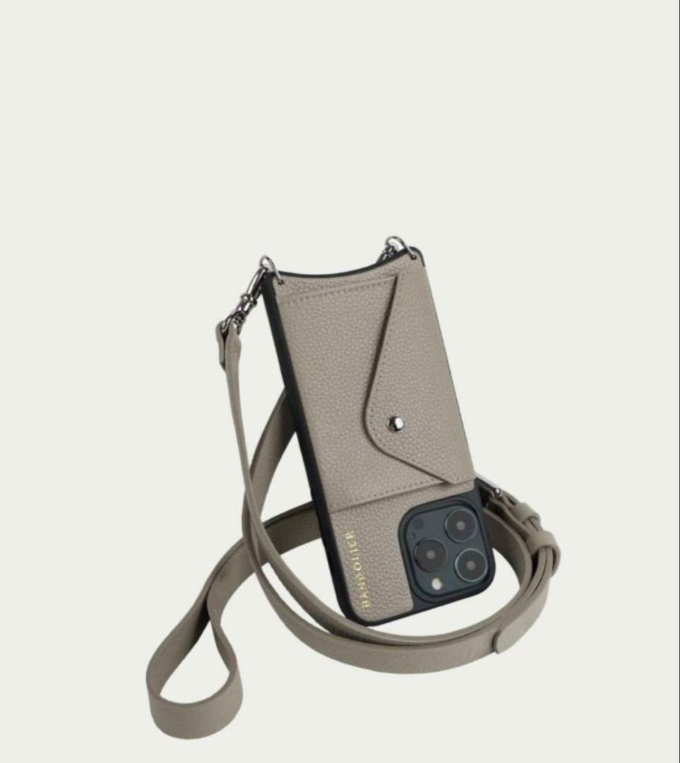 【新品未使用】BANDOLIER バンドリヤー iPhone15 ケース
