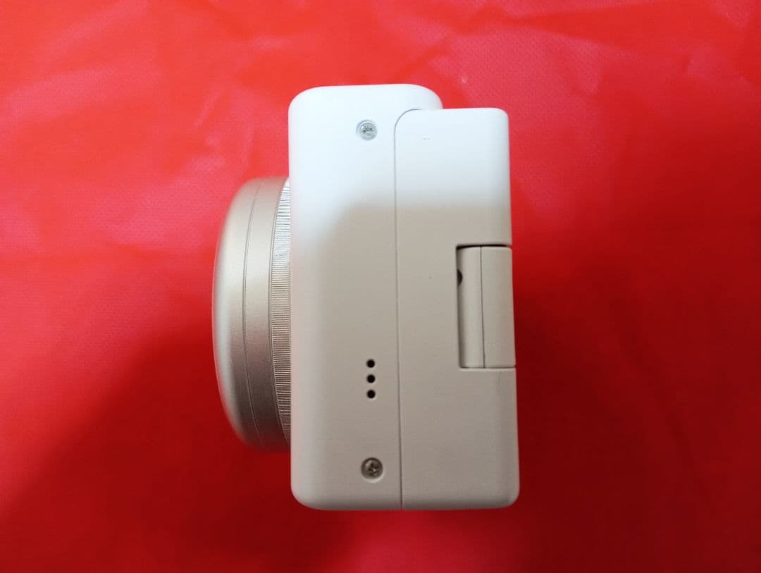 ジ*ン様 SONY ZV-1M2 ホワイト コンパクトデジタルカメラ