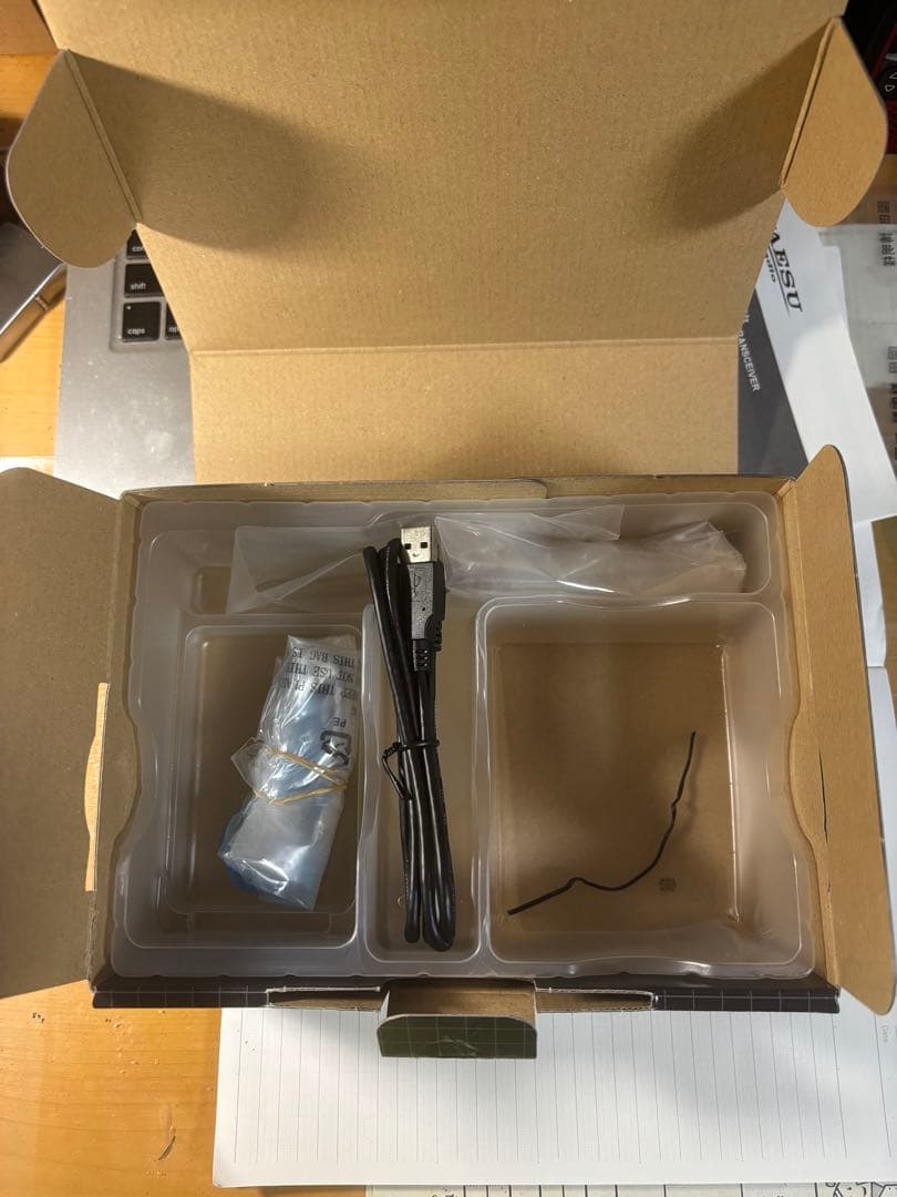 八重洲無線 FT5D 2バンド デジタル無線機