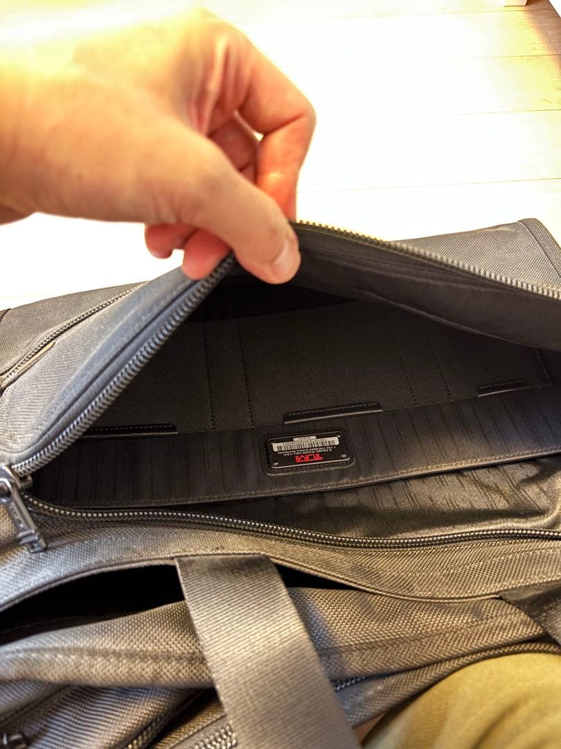 TUMI ビジネスバッグ ブラック　22121DH