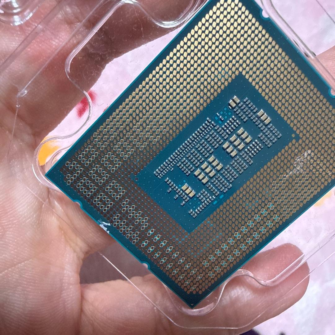 CPU Intel CPU corei5-12400F SRL4W
