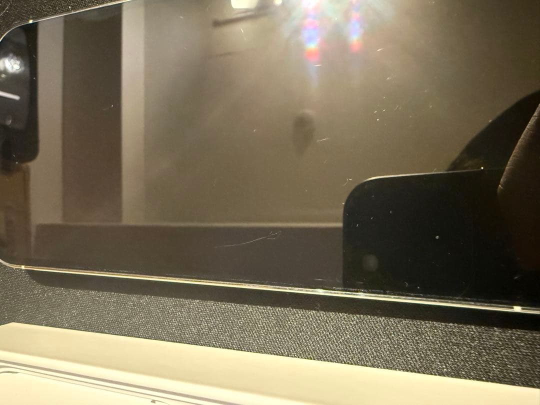 Apple iPhone 14 Pro 128GBシルバーArc Pulse付き