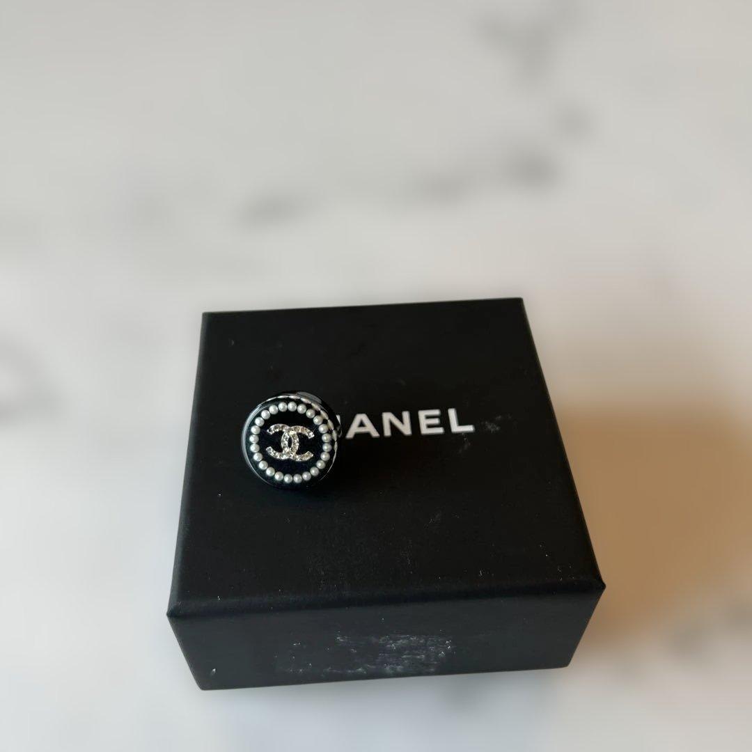 シャネル　ピアス　パール　ラインストーン　片方　片耳　キャッチ無し