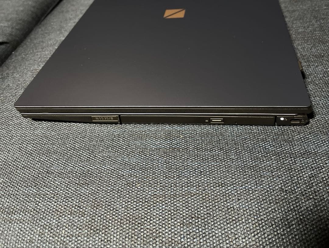 数回使用 NEC LAVIE N1535BAL ノートPC nec n15