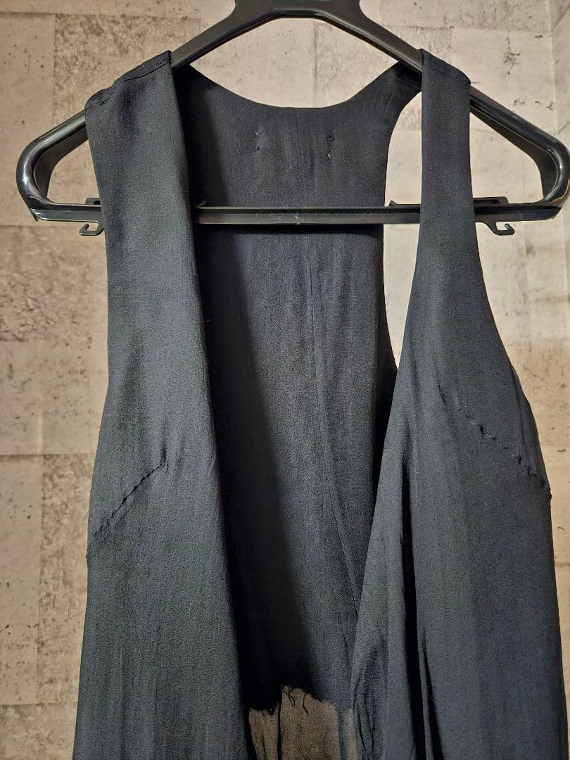 ifsixwasnine ハーフムーンジレ、ベスト