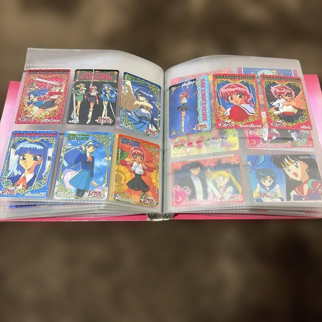 セーラームーン　カードダスファイル　カード約150枚入り　キラカード有り