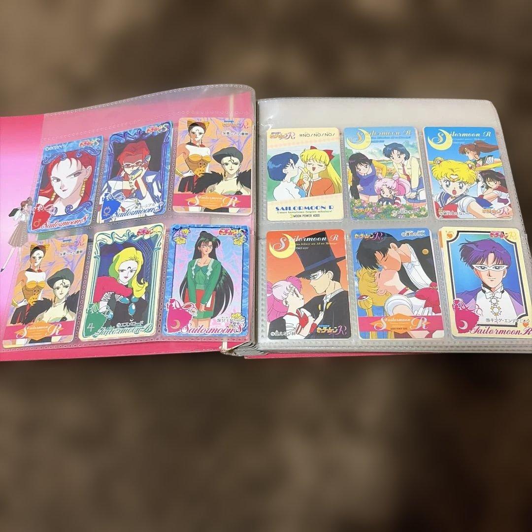 セーラームーン　カードダスファイル　カード約150枚入り　キラカード有り