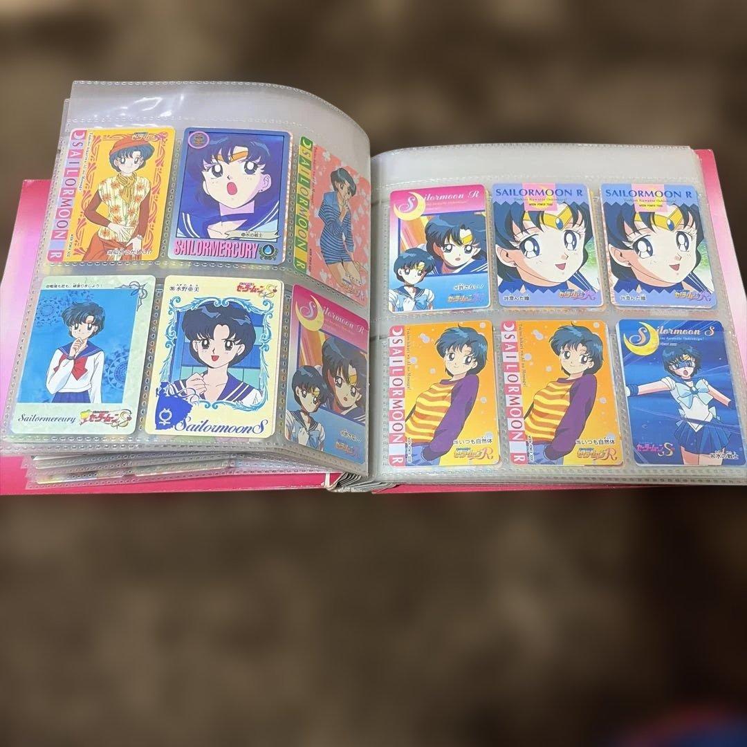 セーラームーン　カードダスファイル　カード約150枚入り　キラカード有り