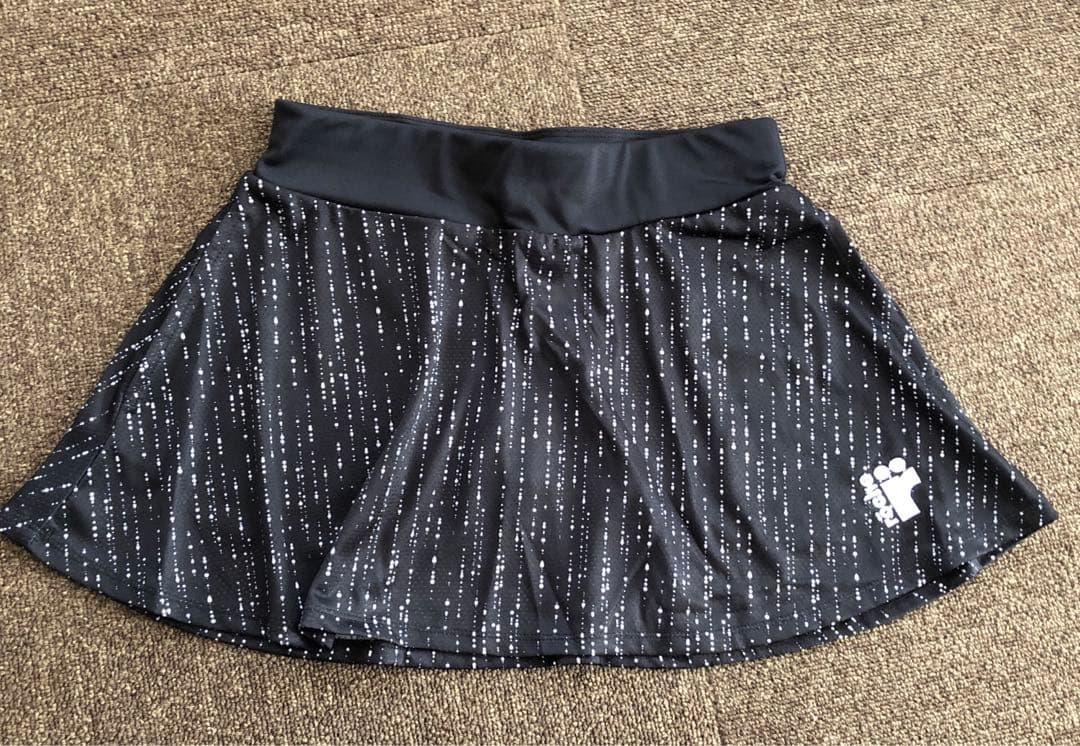 【はるたん】roche ローチェ　テニスウェア　上下セット