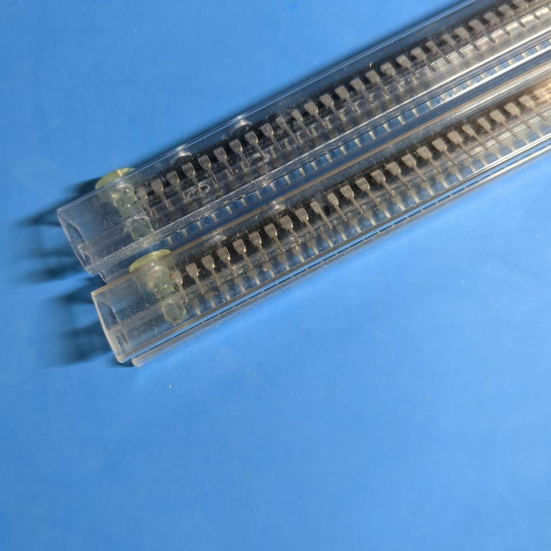 ​[40pcs]Toshiba TMP47C102P MCU Deadstock