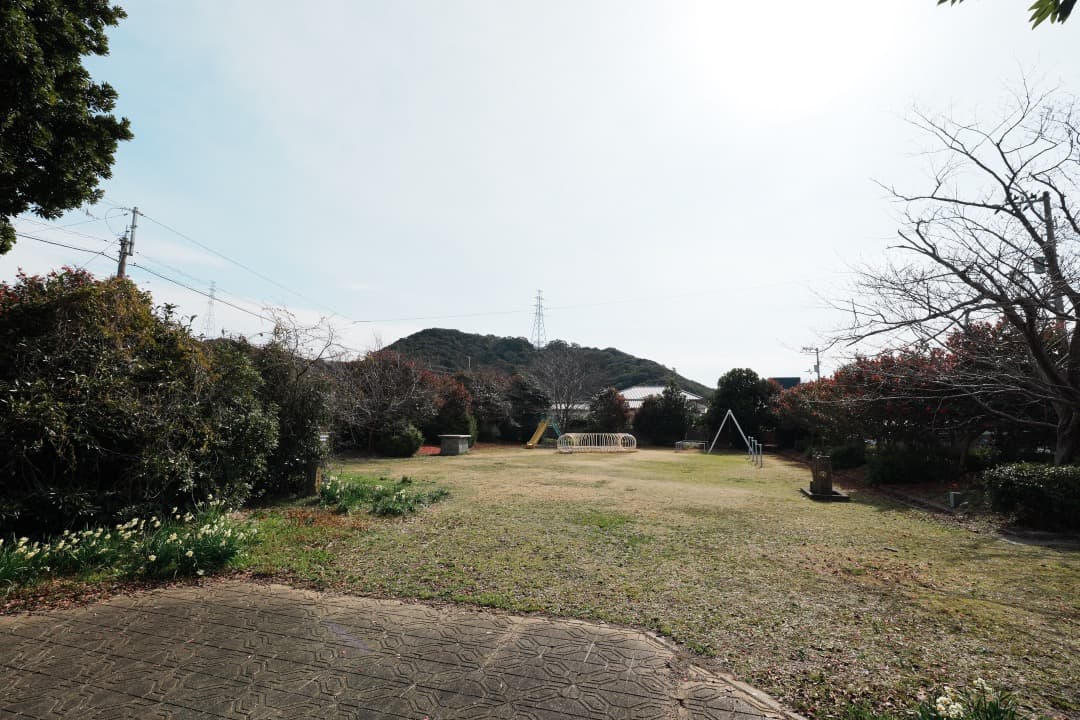 【極美品】SONY SEL11F18 超広角レンズ APS-C Eマウント