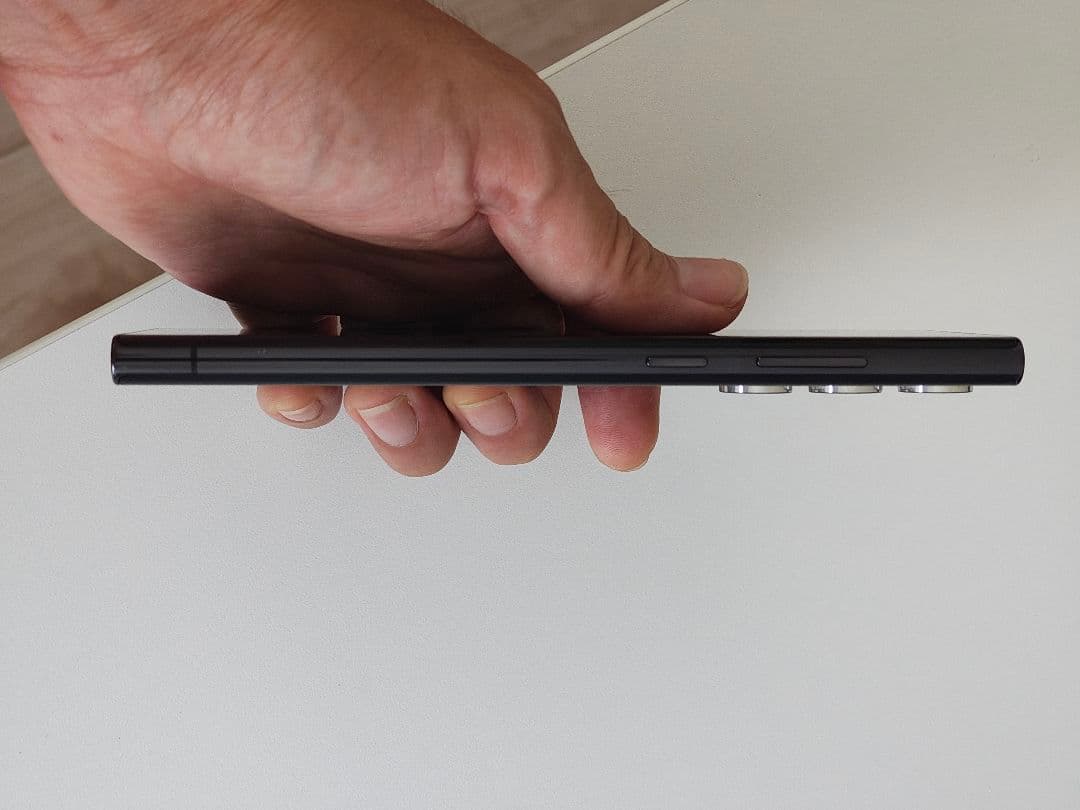 s*n様 Galaxy S22 Ultra 本体 dual SIM SM-908