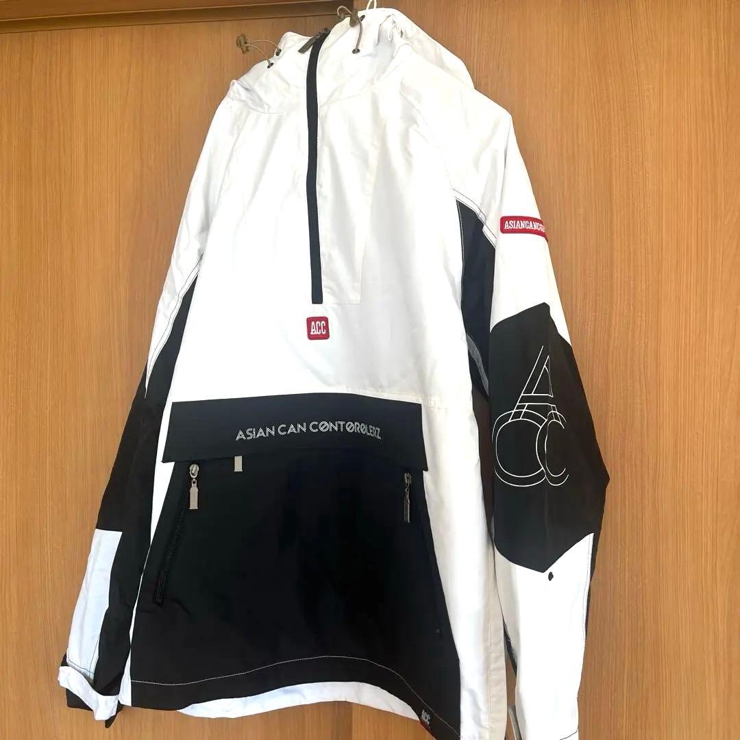 ACC フード付きジャケット 白/黒