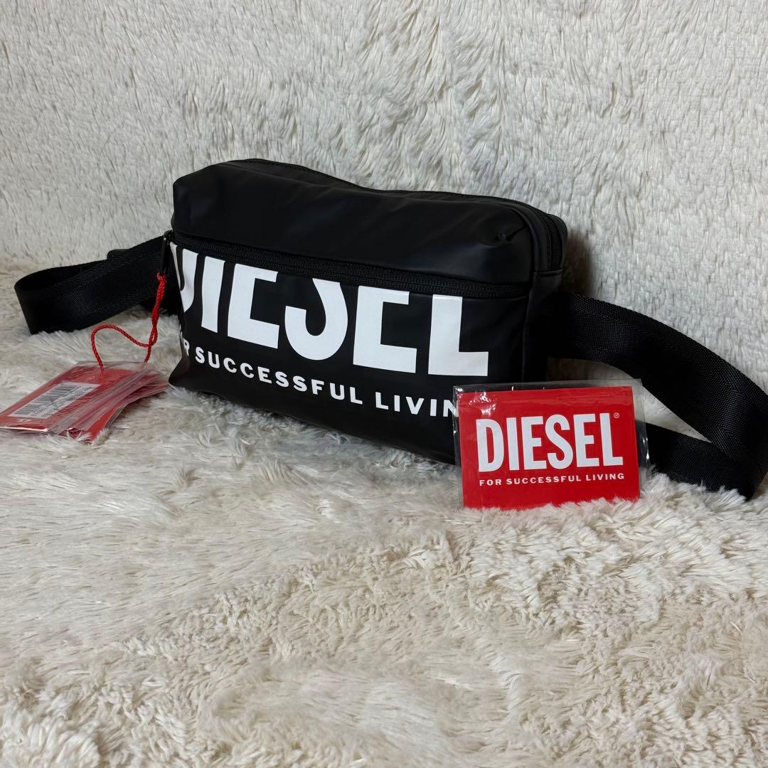 未使用 DIESEL ディーゼル ボディーバック 黒 ブラック