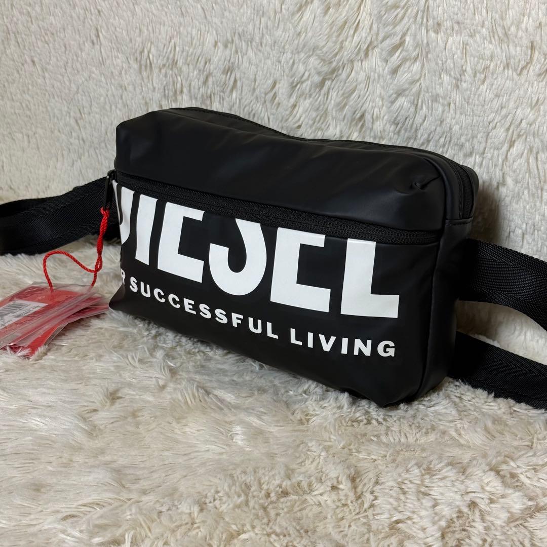 未使用 DIESEL ディーゼル ボディーバック 黒 ブラック