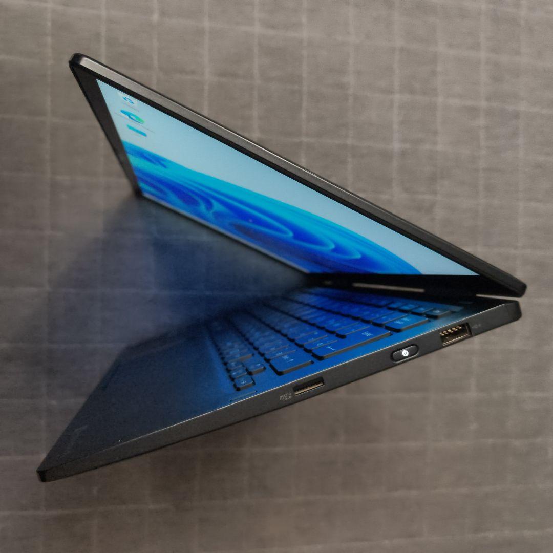 タッチ 良好 Dynabook 超軽量 爆速11世代i5 16GB 512G 7