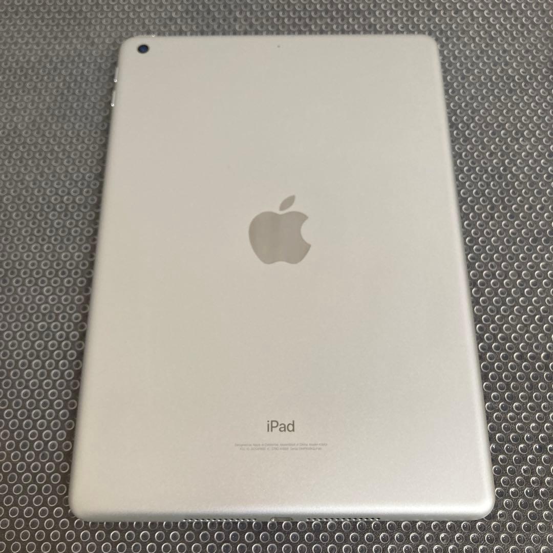 838【早い者勝ち】電池ほぼ新品☆iPad6第6世代 32GB WIFIモデル☆