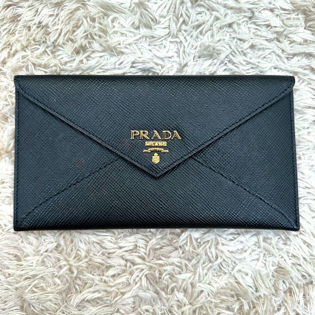 【未使用級】プラダ 長財布 フラップ サフィアーノ ゴールドロゴ レター