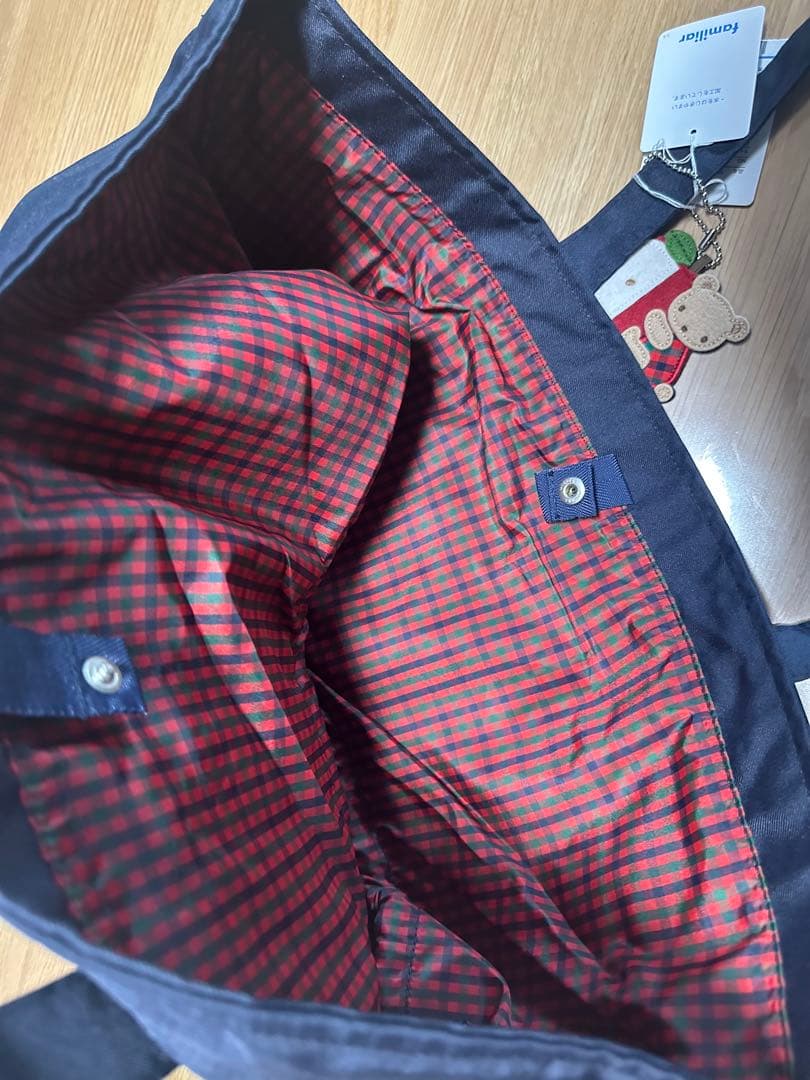 【新品未使用】familiar マザーズバッグ　赤チェック