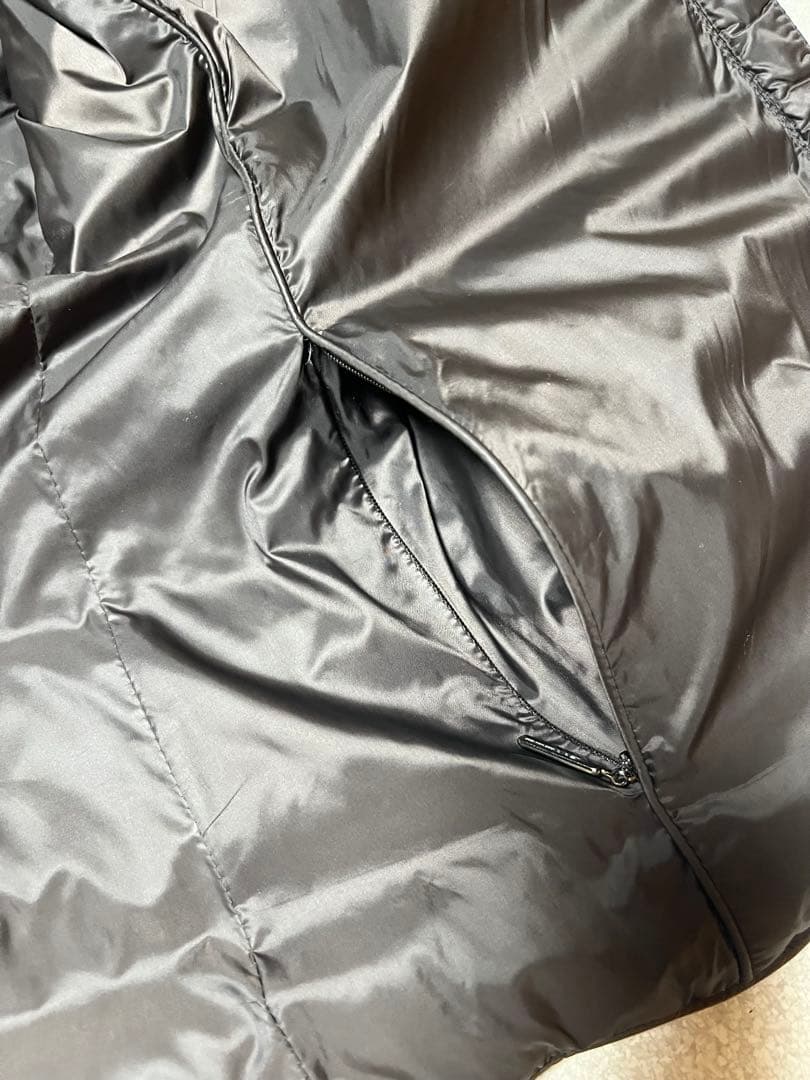 MOORERリバーシブルダウンジャケット