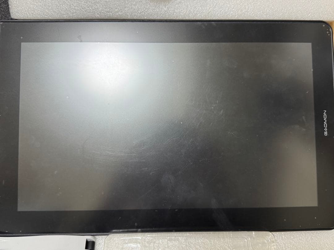 【最終値下げ】【付属品完備】GAOMON PD1560 液タブ