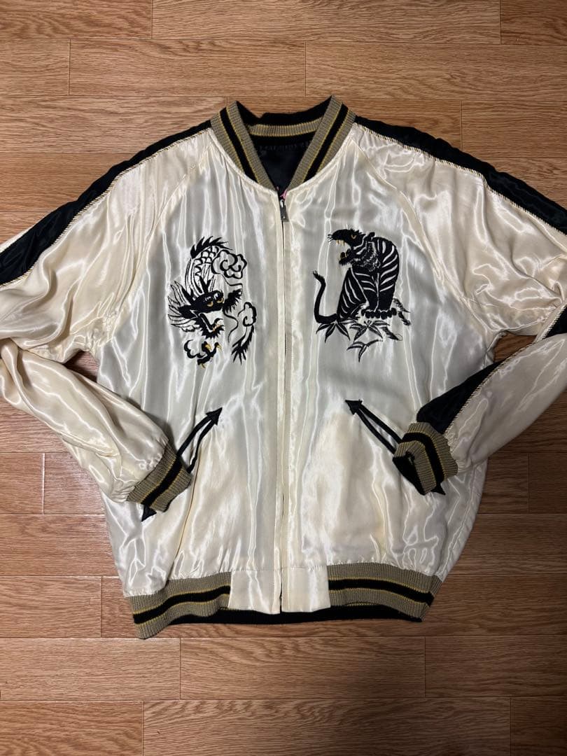 虎刺繍サテンジャケット 日本製　テーラー東洋 スカジャン TAILOR TOYO