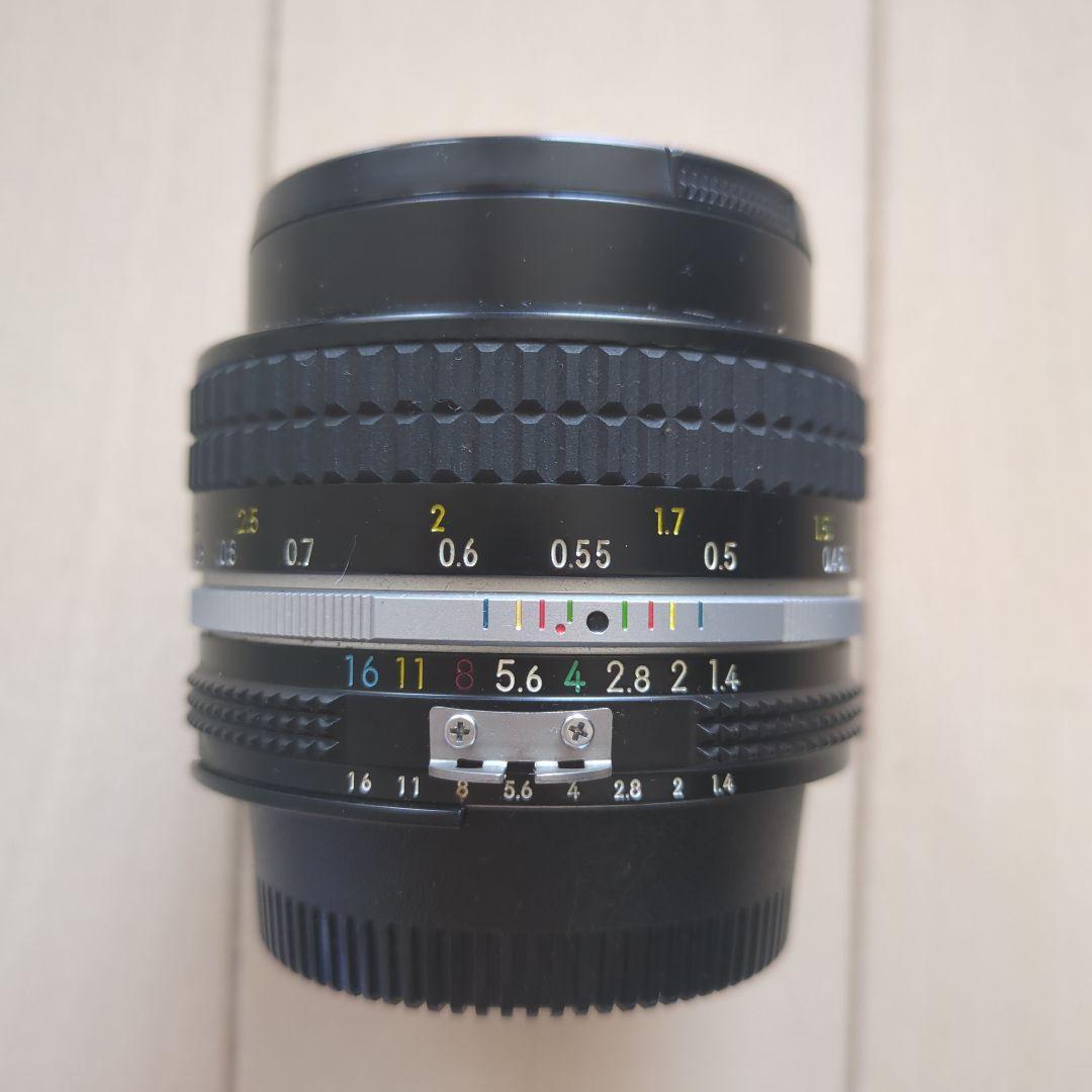 NIKKOR 50mm f/1.4 標準レンズ