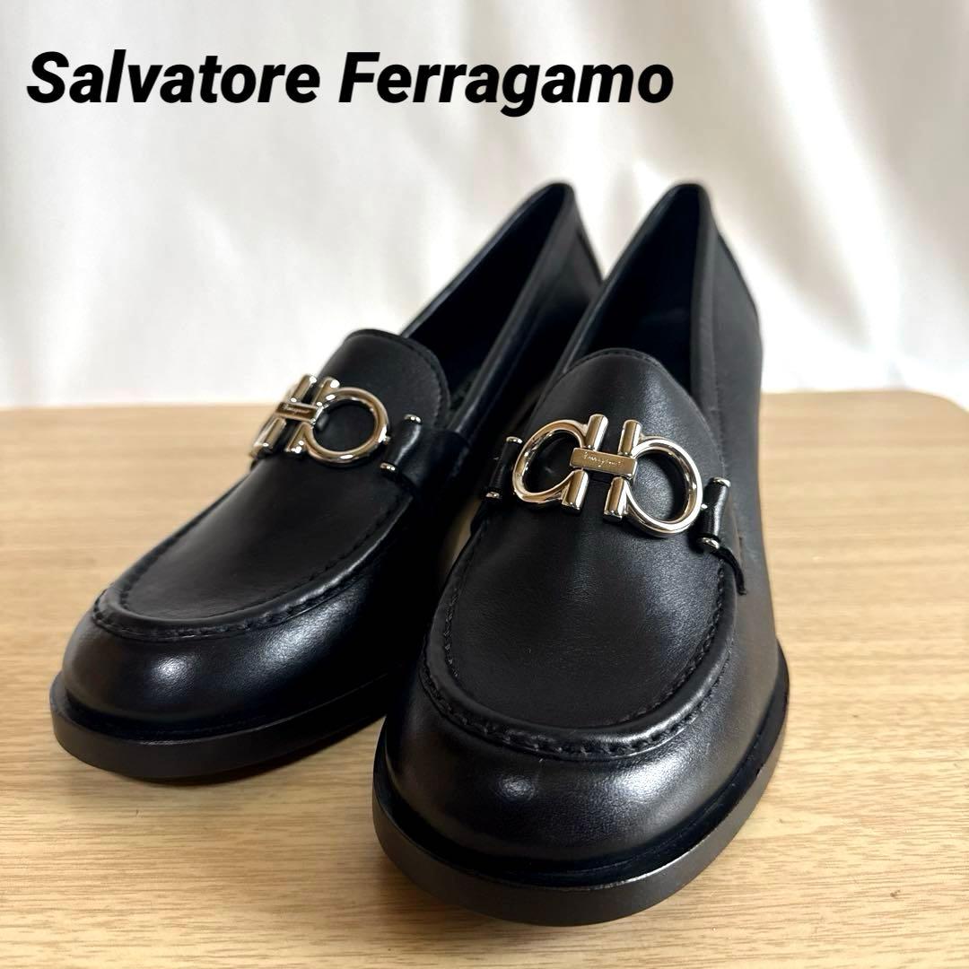 【未使用】Salvatore Ferragamoフェラガモ ガンチーニローファー