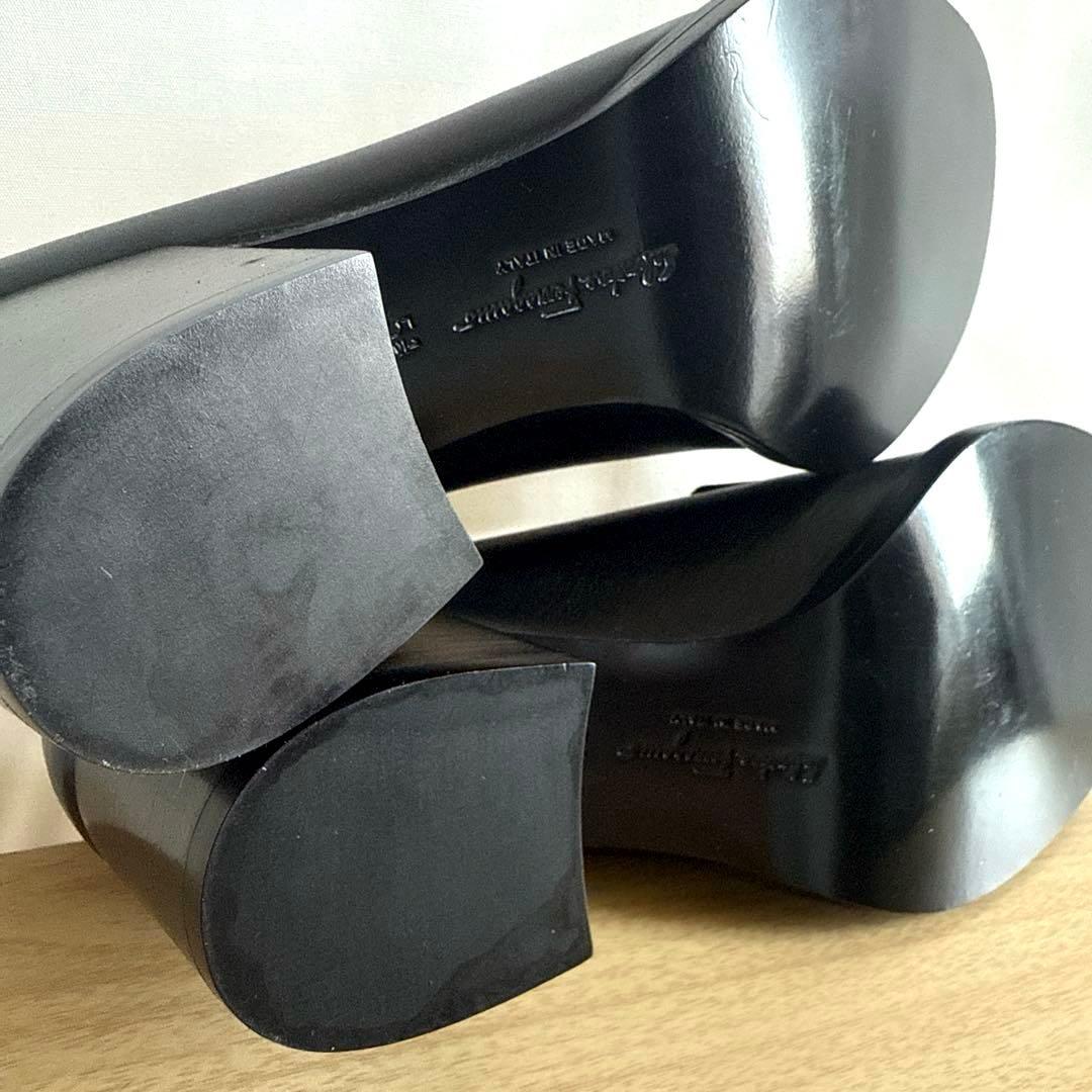 【未使用】Salvatore Ferragamoフェラガモ ガンチーニローファー