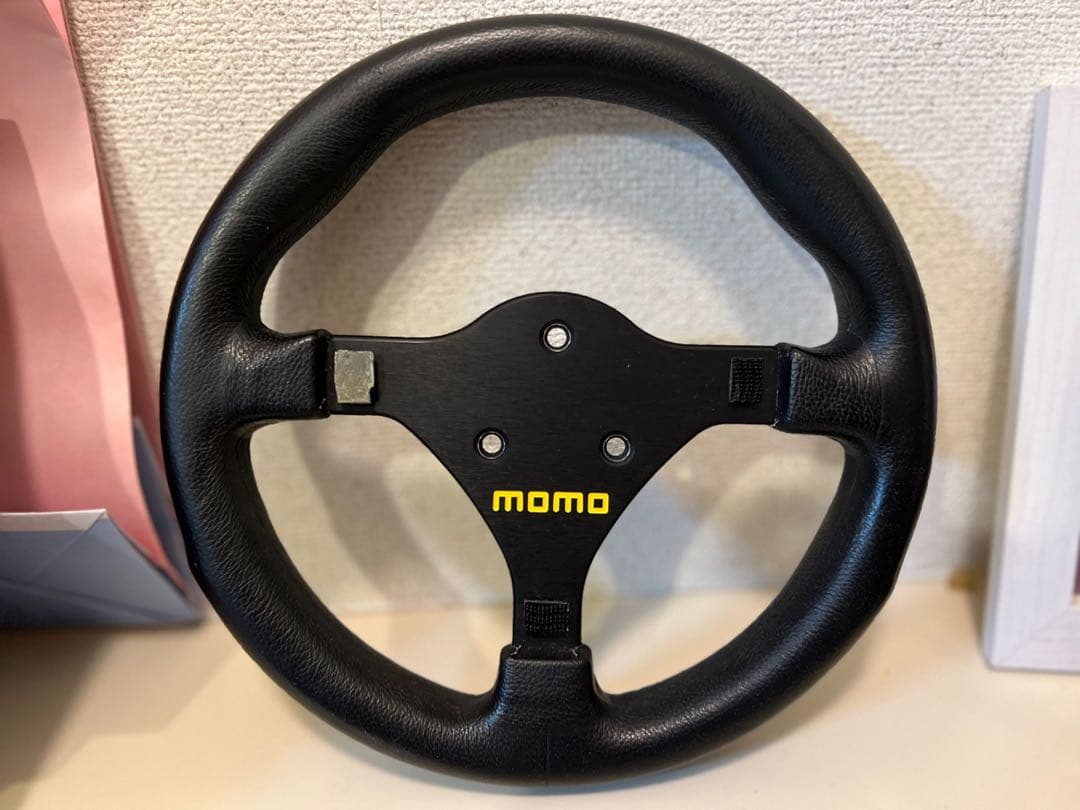 ケーターハム　セブン 新品　MOMO ステアリング