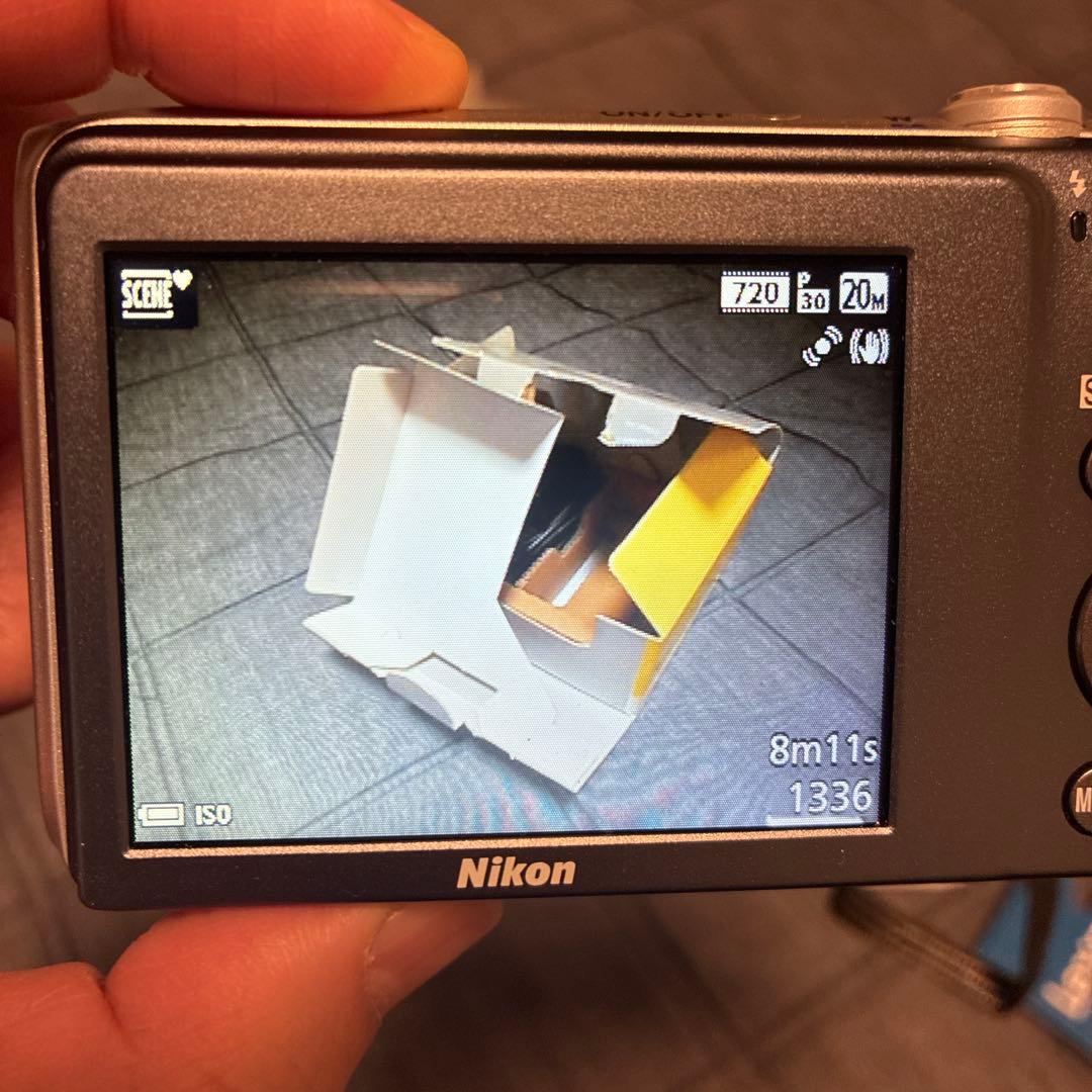 Nikon COOLPIX S3600 コンパクトデジタルカメラ