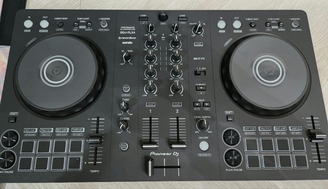 Pioneer DJ DDJ-FLX4　djコントローラー
