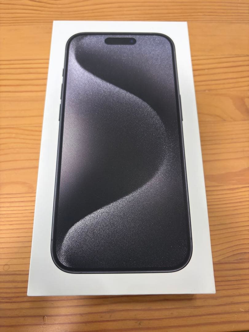 ち*K様 Apple iPhone 15 Pro ブラックチタニウム 本体 SI